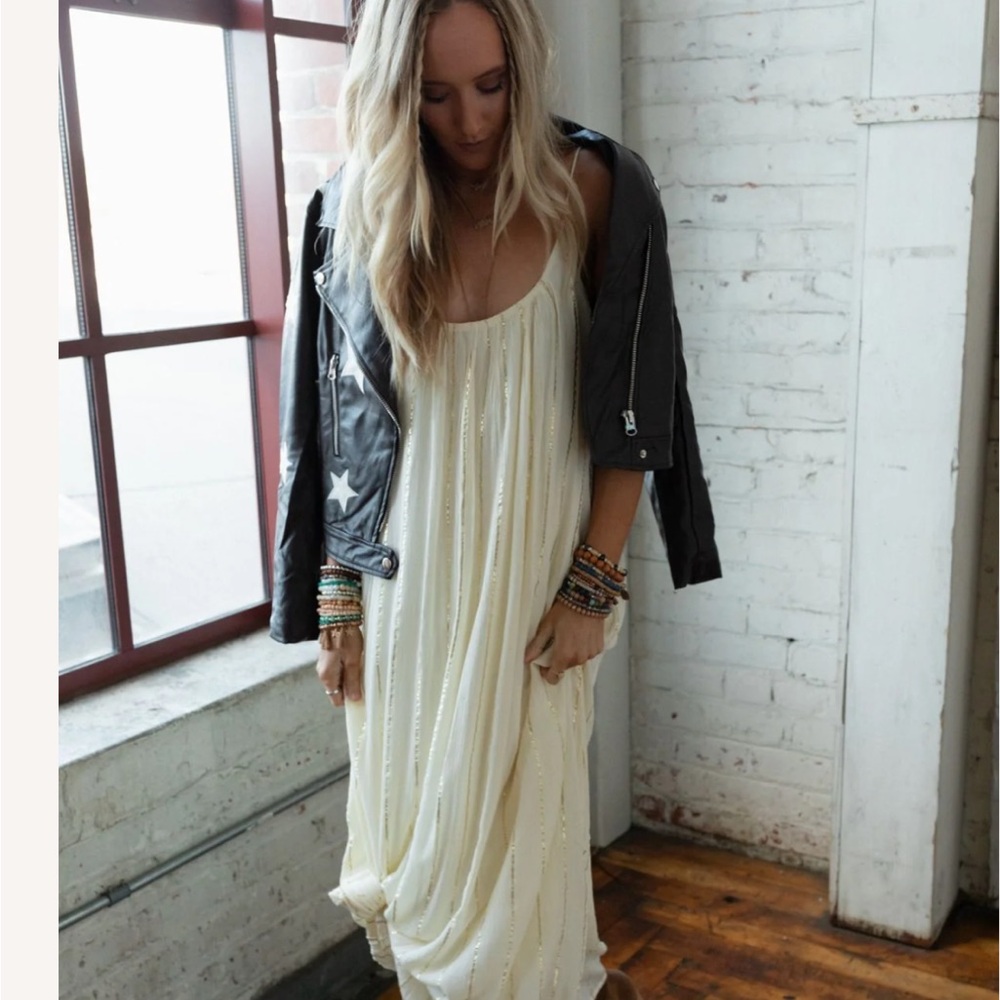 Elegant Cream Maxi Dress